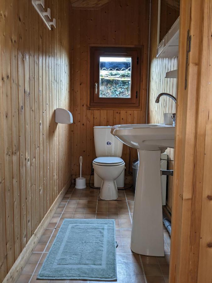 Au Petit Chalet D'Illiers Combray - Salle D'Eau Uniquement Extérieur photo